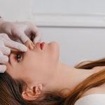Comment fonctionne et combien coûte une chirurgie esthétique du nez ?