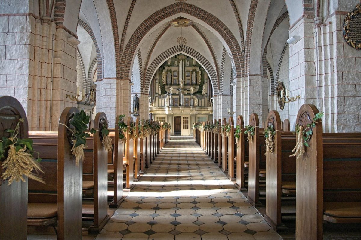 Top 10 des orgues romans à découvrir en Occitanie