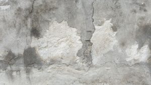 Fissure mur maison : quand faut-il vraiment s'inquiéter